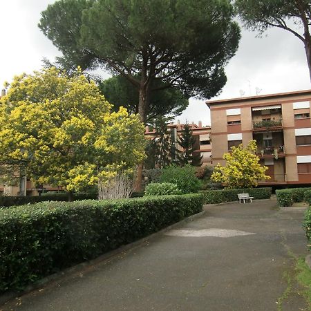 Cabrini Bed&Breakfast Roma Esterno foto